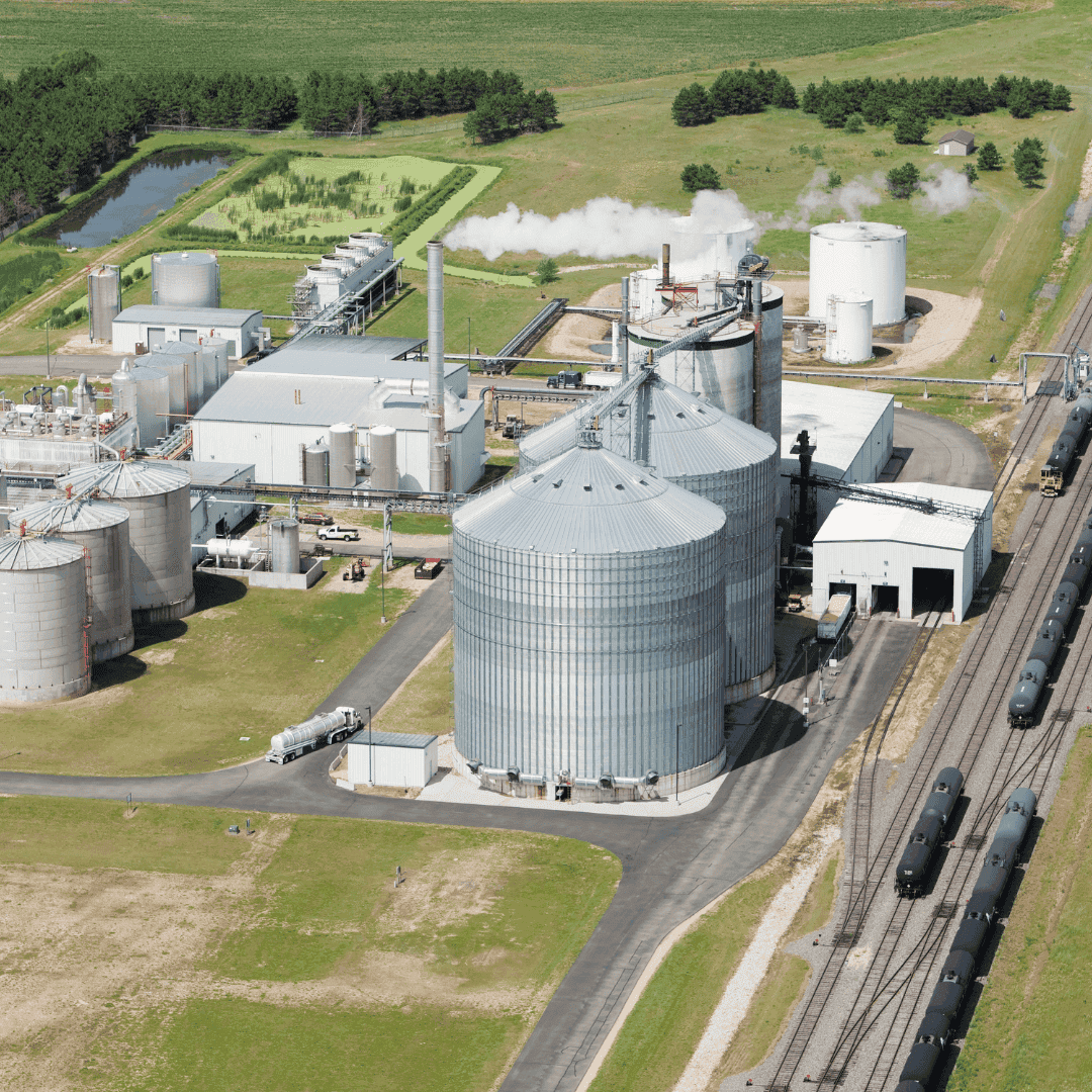 Molecular sieve unit at an ethanol plant