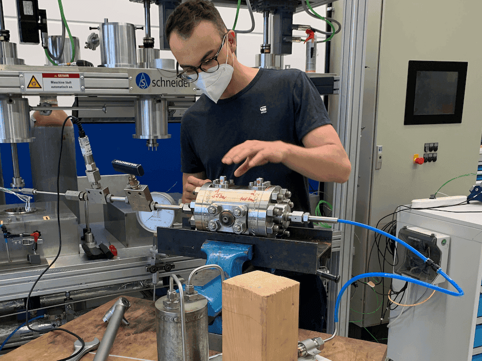 Zusammenarbeit mit führenden Ventilherstellern