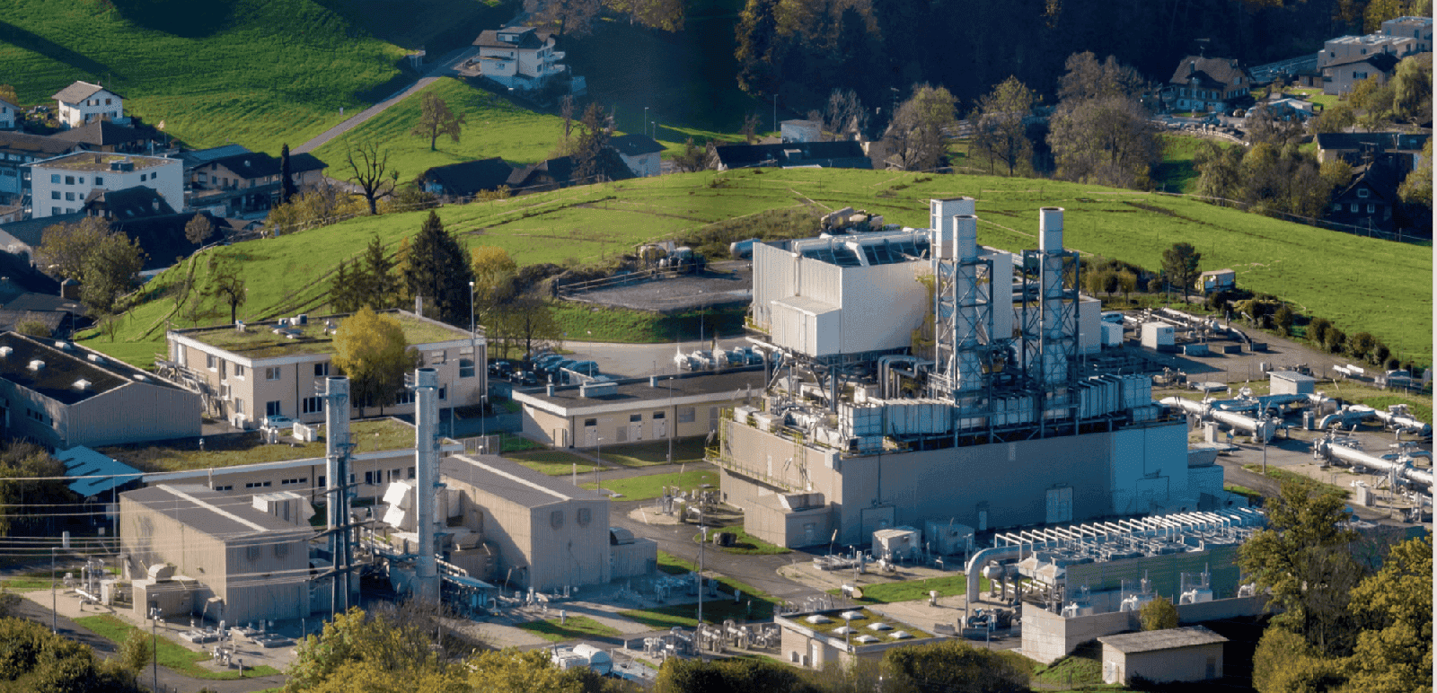 Gas compressor and measurement station